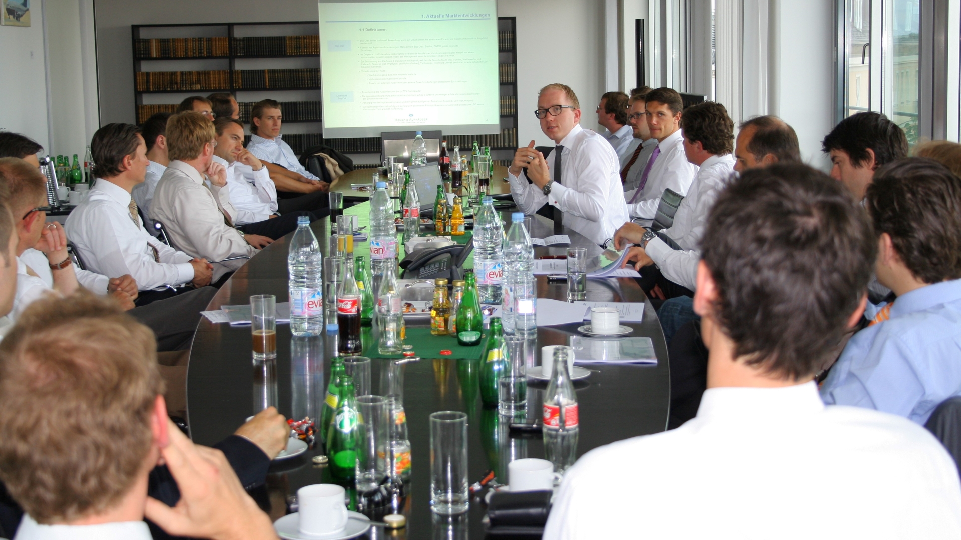 13. Quartalszirkel Taylor Wessing Unternehmenspraesentation