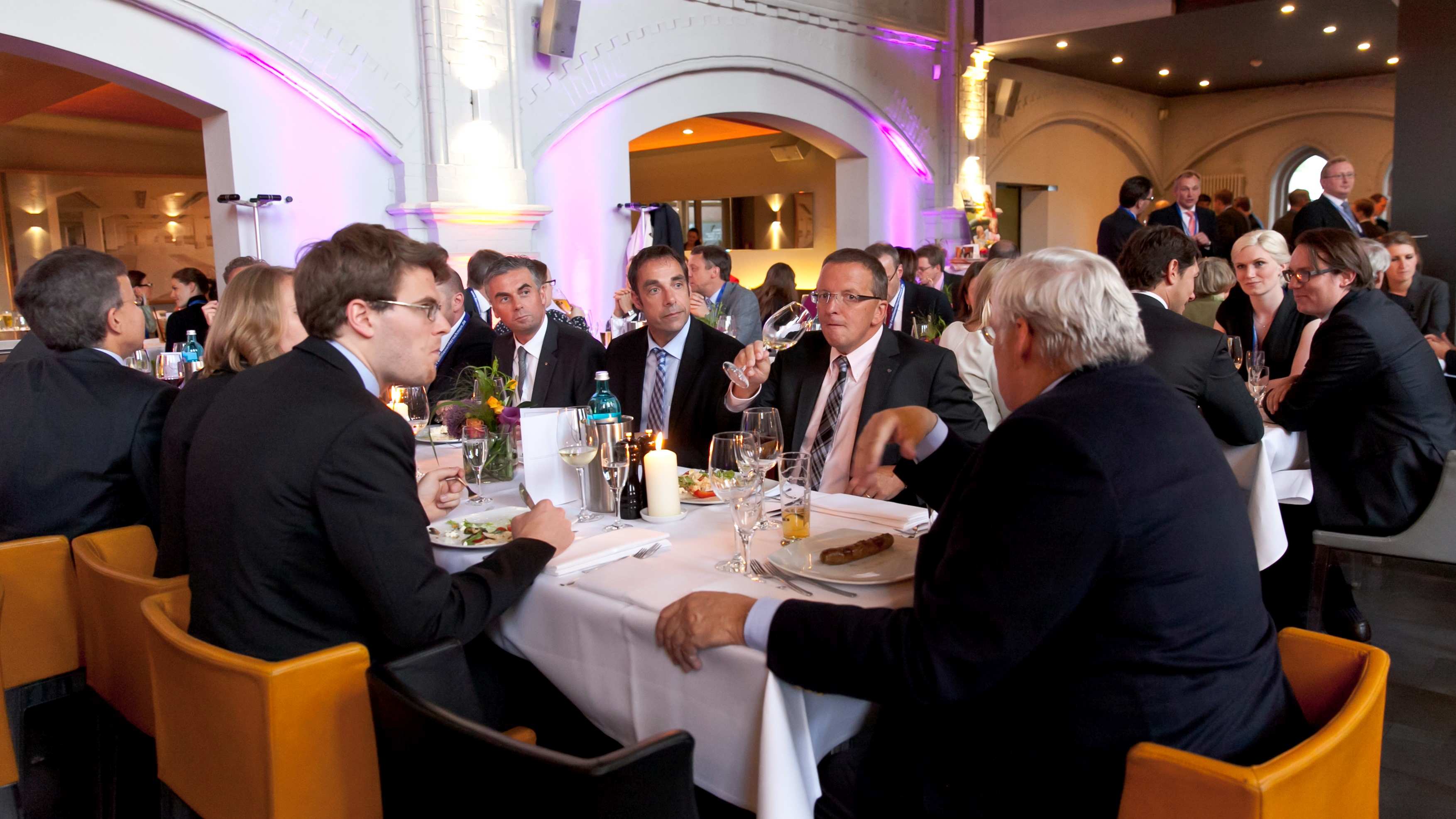 Oetker Unternehmer-Lounge Dinner Mitglieder
