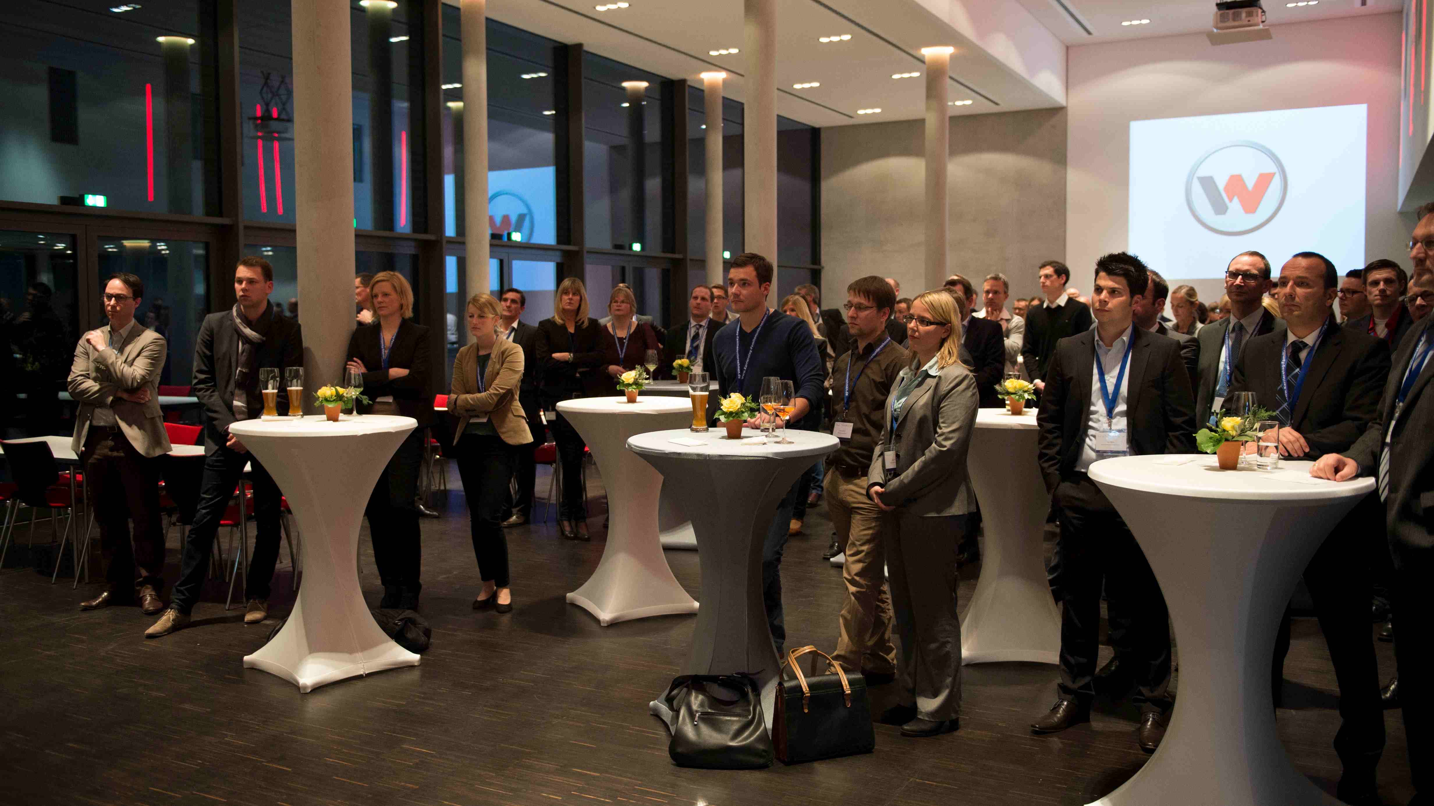 Wacker Neuson Unternehmer-Lounge Vortrag Mitglieder