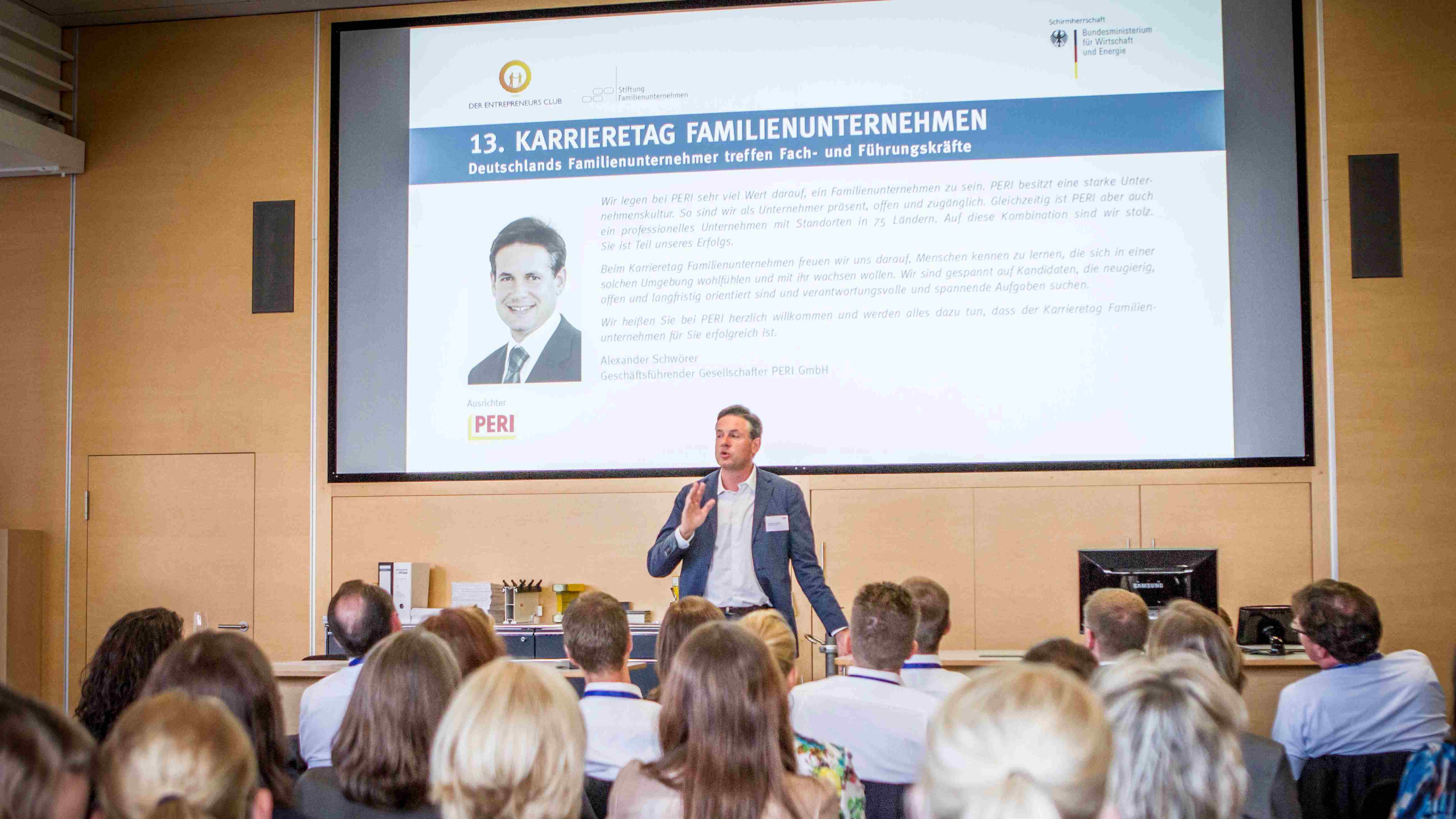Begrüßung durch Alexander Schwörer, Geschäftsführender Gesellschafter der PERI GmbH