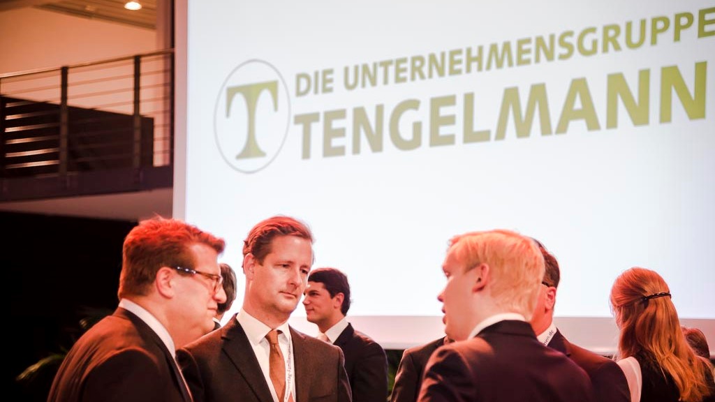 Tengelmann Unternehmer-Lounge Mitglieder im Gespraech